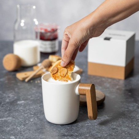 Tasse Édition Limitée Personnalisée Haruncal Matières : bois Couleurs : blanc cadeau collaborateur premium