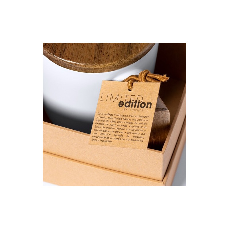 Tasse Édition Limitée Personnalisée Haruncal Matières : bois Couleurs : blanc personnalisation rapide en France