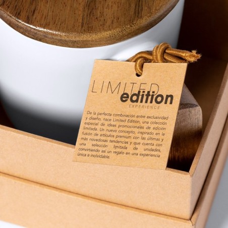 Tasse Édition Limitée Personnalisée Haruncal Matières : bois Couleurs : blanc personnalisation rapide en France