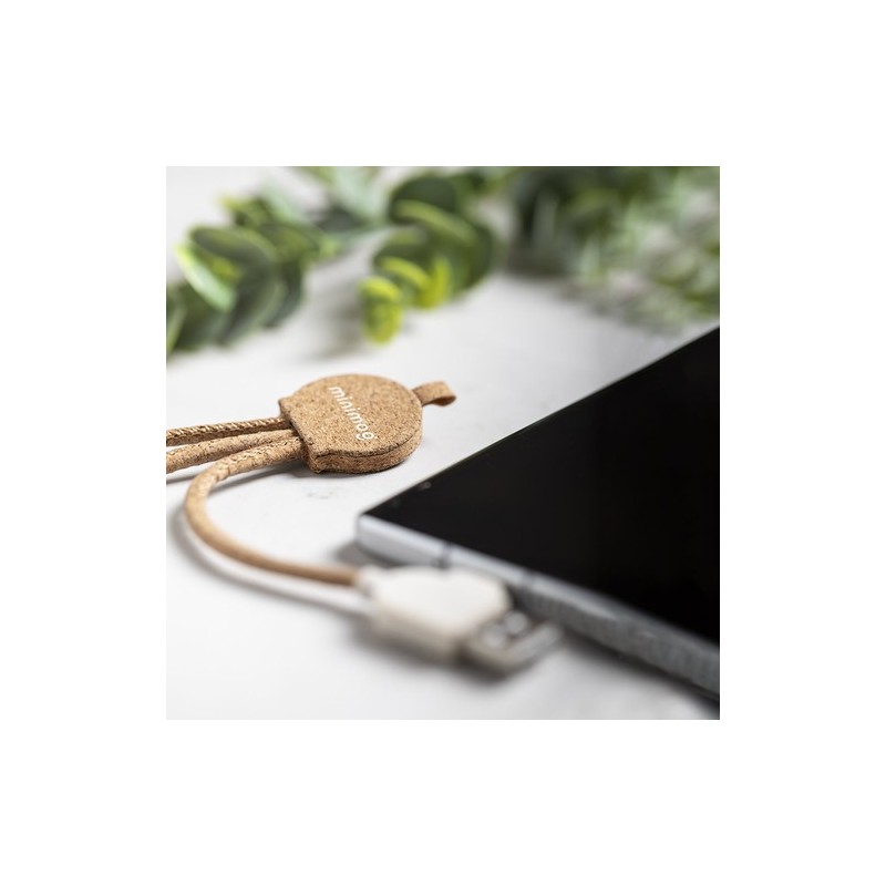 Câble de Charge Stuart Écologique et Pratique