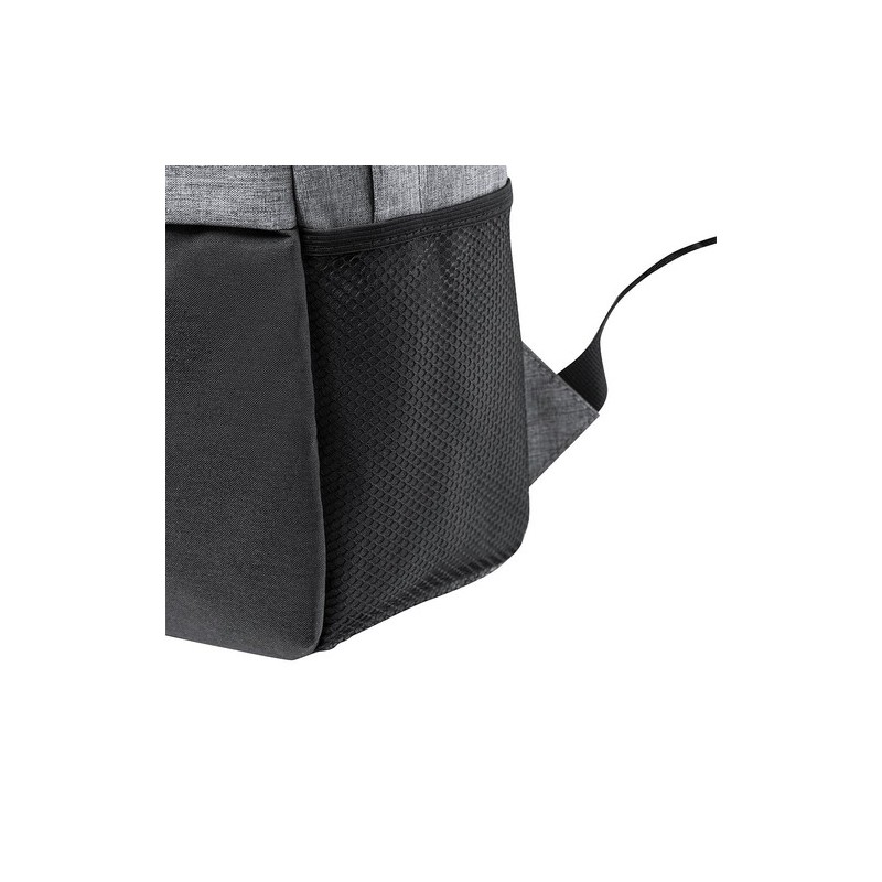 Sac à Dos Personnalisé Résistant Terrex Couleurs : gris Matières : polyester recyclé livraison express 24h 48h