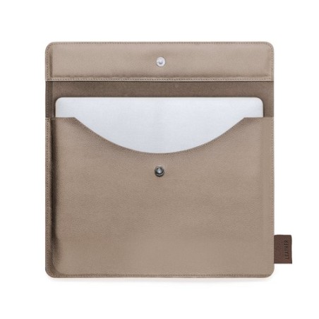 Housse Éco-responsable Personnalisée pour Ordinateur Portable - Kroll Matières : cuir recyclé Couleurs : marron accessoire événe