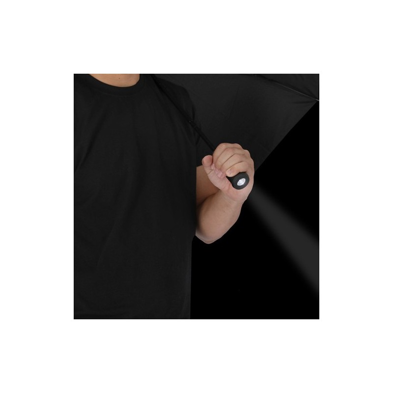 Parapluie personnalisé pas cher - Pulsak Matières : PET recyclé Couleurs : noir objet promotionnel éco-responsable