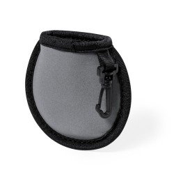 Étui nettoyant  pour balle de golf indispensable - Hese Matières : softshell Couleurs : gris impression logo haute qualité