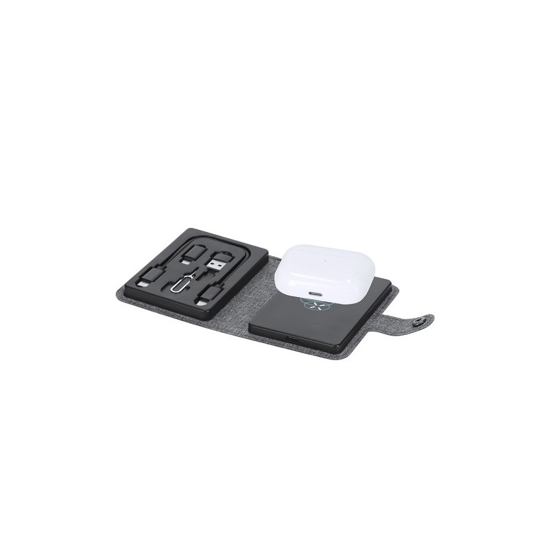 Chargeur personnalisé pas cher Zakary Matières : PET recyclé Couleurs : gris marquage laser ultra précis