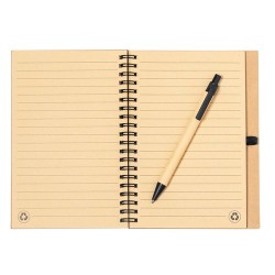 Cahier Éco-responsable Personnalisé Stylé Gienah pas cher Matières : liège Couleurs : noir marquage laser ultra précis