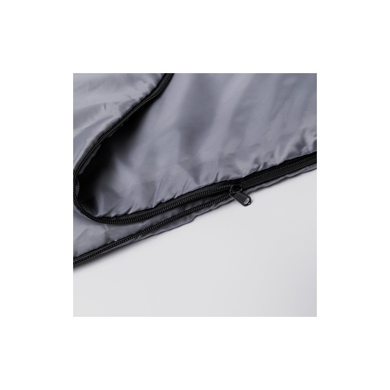 Sac de Couchage Pratique et Éco-responsable Personnalisé - Daltom Matières : PET recyclé Couleurs : gris livraison express 24h 4
