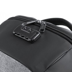 Sac à Dos Éco-responsable Personnalisé avec Chargeur USB Intégré Koneit Matières : polyester Couleurs : gris marquage laser ultr