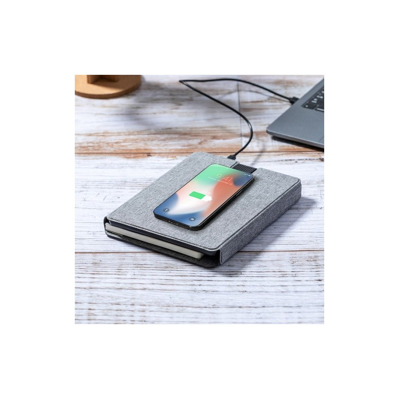 Bloc Notes Multifonction Éco-responsable avec Chargeur et Papeterie Morrison Matières : PET recyclé Couleurs : gris cadeau colla