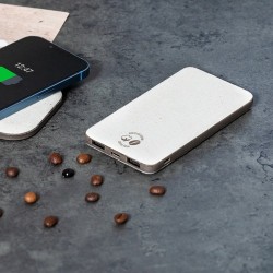 Batterie Éco-responsable Personnalisée 5000 mAh - Power Bank Mayer Matières : coton recyclé Couleurs : marron cadeau entreprise 