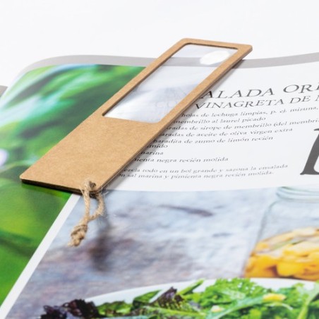 Loupe Éco-responsable de Marque Pages Publicitaires Kigan Matières : carton recyclé objet promotionnel éco-responsable