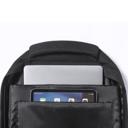 Sac à Dos Éco-responsable et Fonctionnel Personnalisé pas cher - Berny Couleurs : noir Matières : polyester recyclé goodies publ
