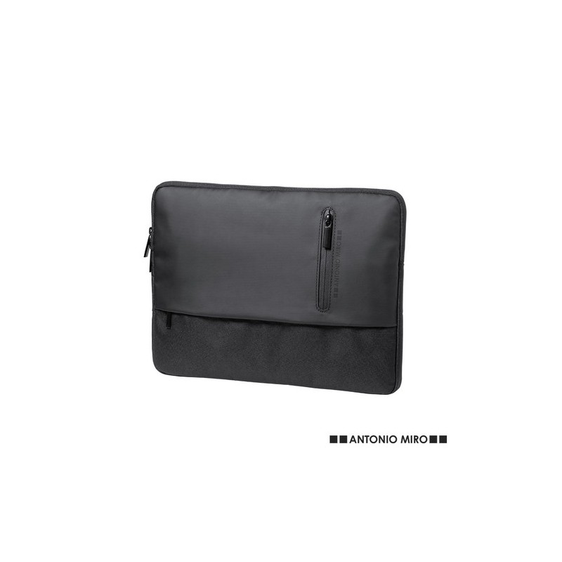 Housse Élégante et Pratique pour Ordinateur Portable - Dilon Matières : polyester Couleurs : noir personnalisable avec votre log