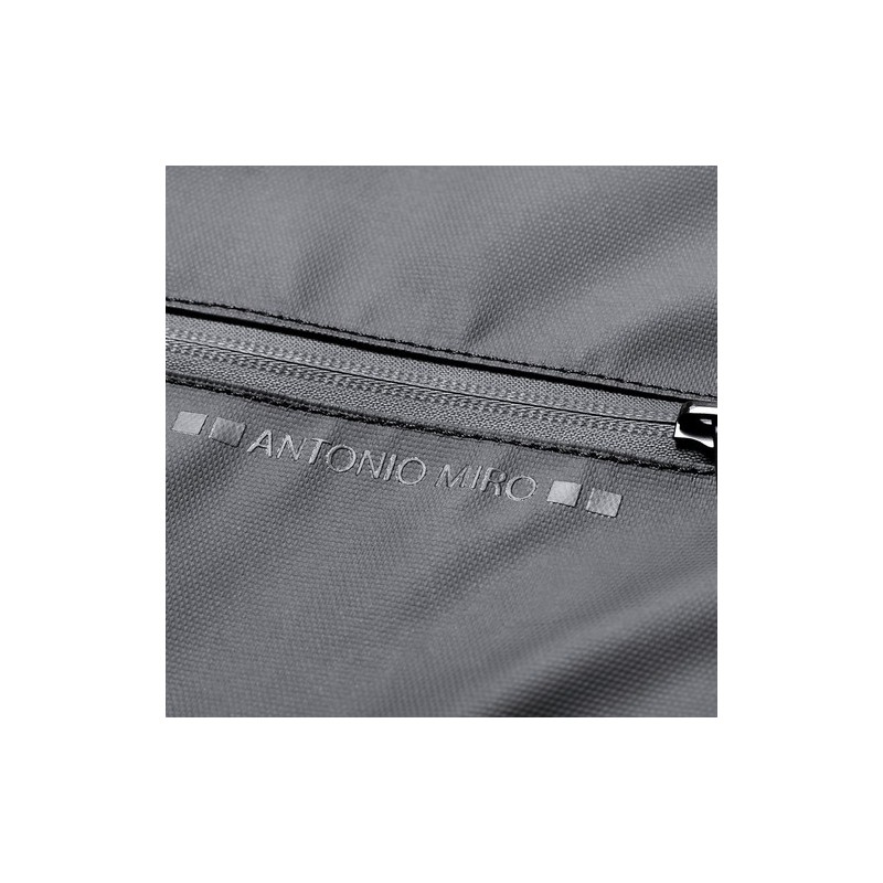 Housse Élégante et Pratique pour Ordinateur Portable - Dilon Matières : polyester Couleurs : noir impression haute définition
