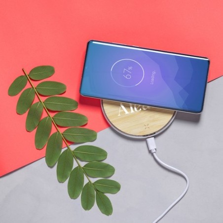Chargeur Sans Fil Personnalisé Éco-responsable Nembar - Objet Publicitaire Matières : bambou goodies publicitaire événementiel