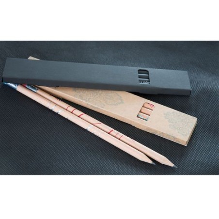 Élégant Etui Carton Noir pour 4 Crayons