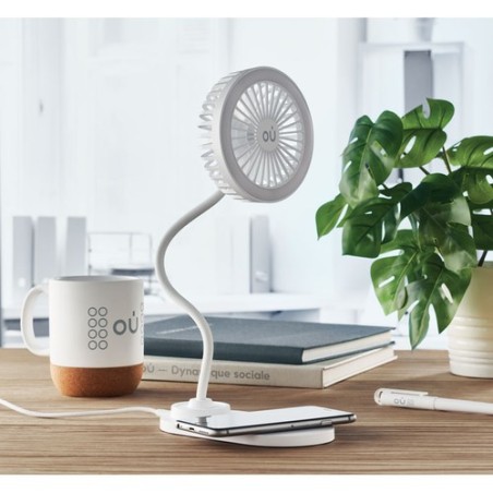 Ventilateur de Bureau Pratique et Éclairant - VIENTO Matières : ABS Couleurs : blanc cadeau entreprise pas cher