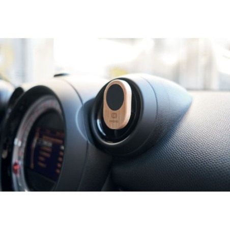 Support téléphone pratique et  pour voiture ELLAGAN Matières : bambou Couleurs : bois goodies publicitaire événementiel
