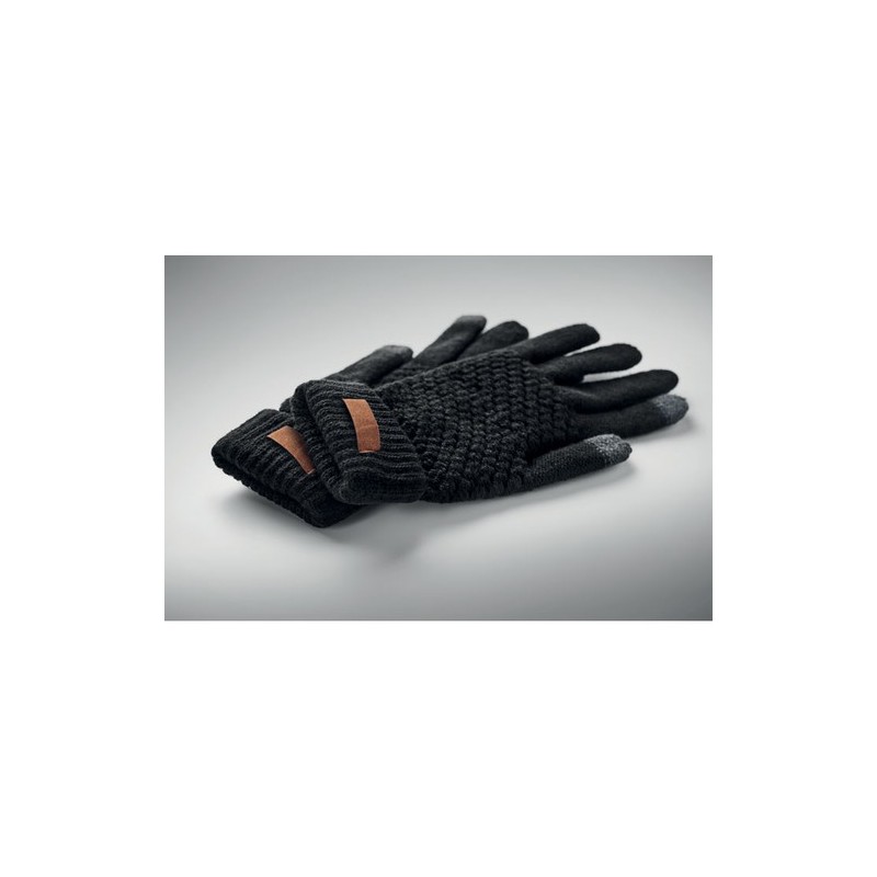 Gants Tactiles Éco-responsables en RPET Personnalisés TAKAI Matières : PET recyclé Couleurs : noir impression haute définition