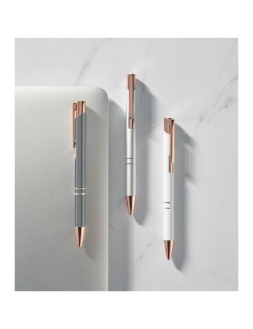 Stylo  en aluminium recyclé BERN ROSE Matières : aluminium recyclé  Couleurs : blanc goodies entreprise design