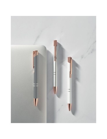 Stylo  en aluminium recyclé BERN ROSE Matières : aluminium recyclé  Couleurs : blanc cadeau client original