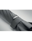 Parapluie coupe-vent pratique de 27'' personnalisé LLUVIA MO2286-06 Matières : PET recyclé Couleurs : gris marquage laser ultra 