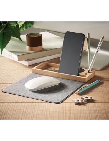 Chargeur sans fil  en bambou 15W - PANDU Matières : bambou Couleurs : bois objet promotionnel éco-responsable