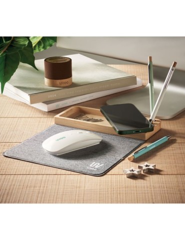 Chargeur sans fil  en bambou 15W - PANDU Matières : bambou Couleurs : bois cadeau collaborateur premium