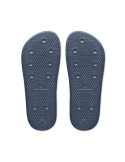 Claquettes antidérapantes taille 3 personnalisées - KOLAM Matières : EVA Couleurs : bleu marine marquage laser ultra précis