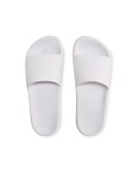 Claquettes antidérapantes taille 3 personnalisées - KOLAM Matières : EVA Couleurs : blanc impression haute définition