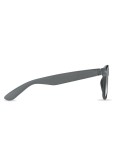 Lunettes de soleil personnalisées s en RPET - MACUSA Matières : PET recyclé Couleurs : gris transparent personnalisable avec vot