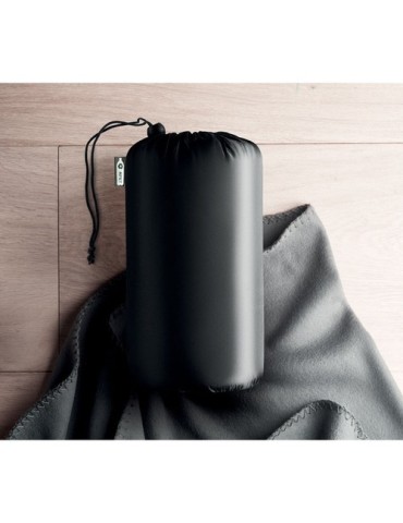 Couverture de voyage  en RPET personnalisée - MUSALA Matières : PET recyclé Couleurs : gris cadeau collaborateur premium