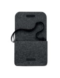 Sac messager  en feutre RPET personnalisable BAGLO Matières : PET recyclé Couleurs : pierre objet promotionnel éco-responsable