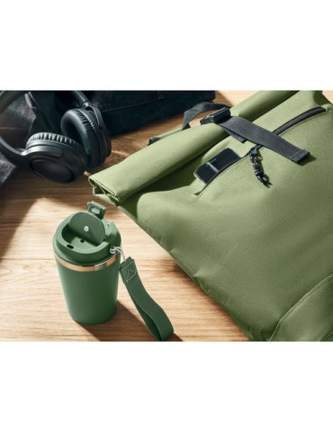 Sac à dos enroulable personnalisé idéal - IREA Matières : PET Couleurs : vert armée objet promotionnel éco-responsable