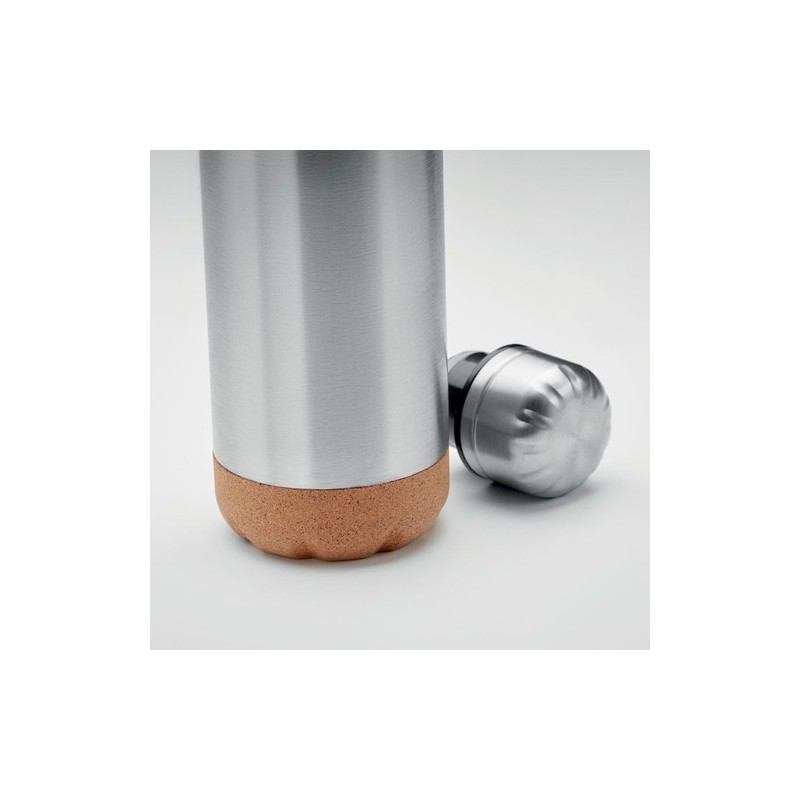 Bouteille isotherme double paroi  de 500 ml en acier inoxydable - ASPEN CORK Matières : acier inoxydable Couleurs : argenté mat 