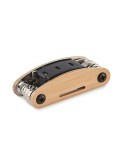 Pochette  et pratique multi outils en bambou - personnalisée MANO Matières : bambou Couleurs : bois impression haute définition