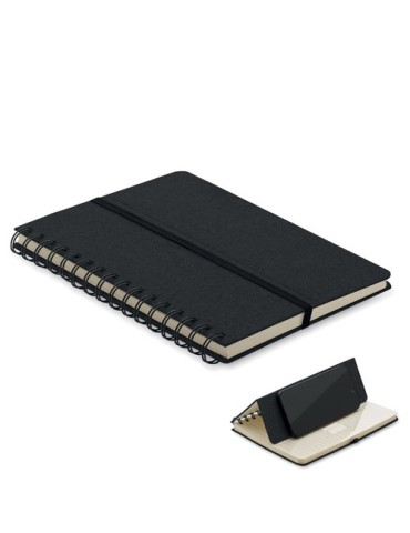 Cahier A5 publicitaire avec support de téléphone STRATA Matières : papier recyclé Couleurs : noir personnalisable avec votre log