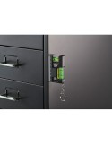 Porte-clés niveau en ABS personnalisé MAGEVEL Matières : ABS Couleurs : noir marquage couleur éclatante