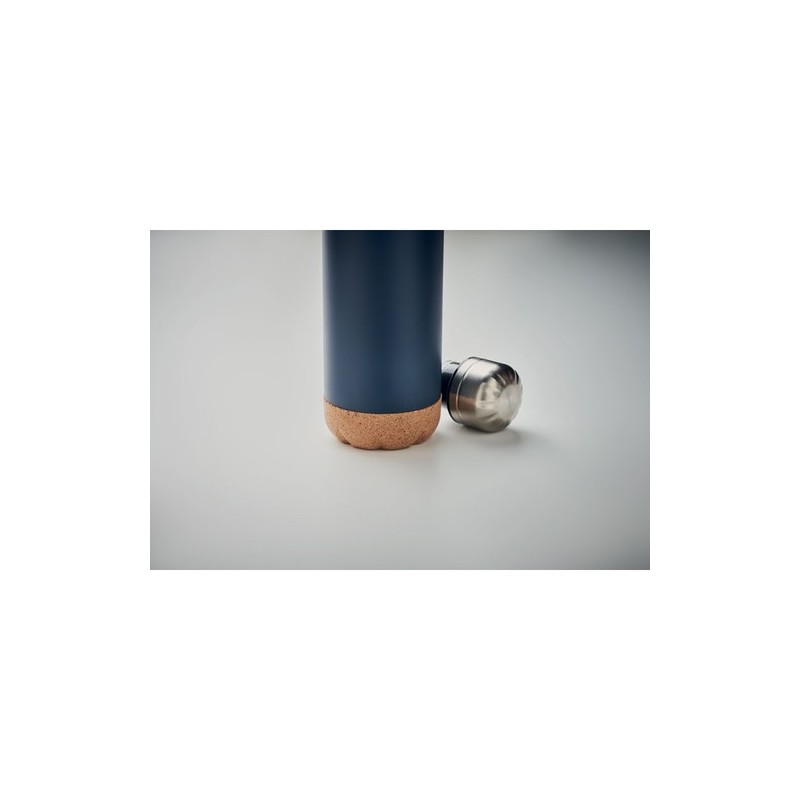 Bouteille isotherme double paroi  de 500 ml en acier inoxydable - ASPEN CORK Matières : acier inoxydable Couleurs : bleu marine 