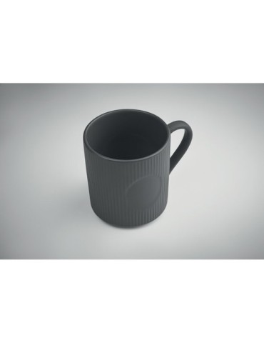 Tasse céramique striée 340 ml personnalisée RIBMUG Matières : céramique Couleurs : pierre accessoire événementiel unique
