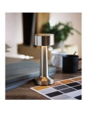 Lampe de table rechargeable  HIERLUZ Matières : métal Couleurs : argenté mat cadeau entreprise pas cher