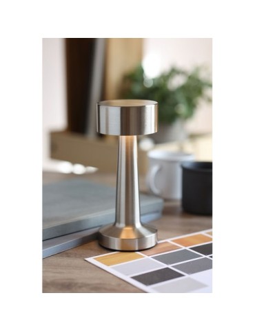 Lampe de table rechargeable  HIERLUZ Matières : métal Couleurs : argenté mat goodies publicitaire événementiel