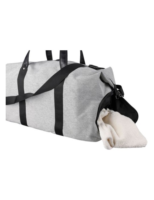 Sac de sport  en polyester 600D recyclé Desmond Matières : PU Couleurs : gris clair accessoire événementiel unique