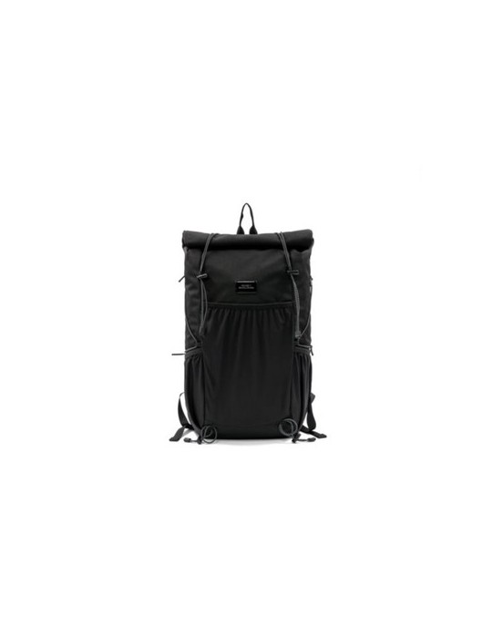 Sac à dos roll-top personnalisé Venturer de Brandcharger Matières : polyester Couleurs : noir objet promotionnel éco-responsable
