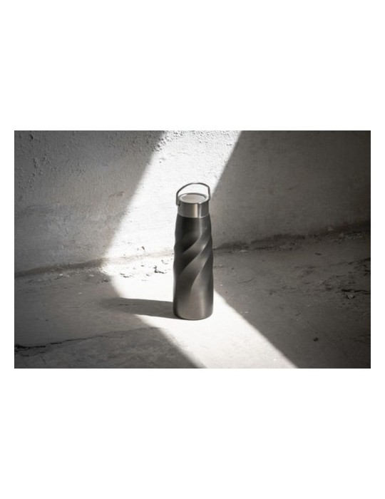 Gourde nomade publicitaire  Vortex Vita Brandcharger Matières : silicone Couleurs : gun livraison express 24h 48h