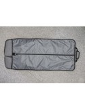 Sac de voyage publicitaire personnalisé Voyager Brandcharger Matières : polyester Couleurs : gris accessoire événementiel unique