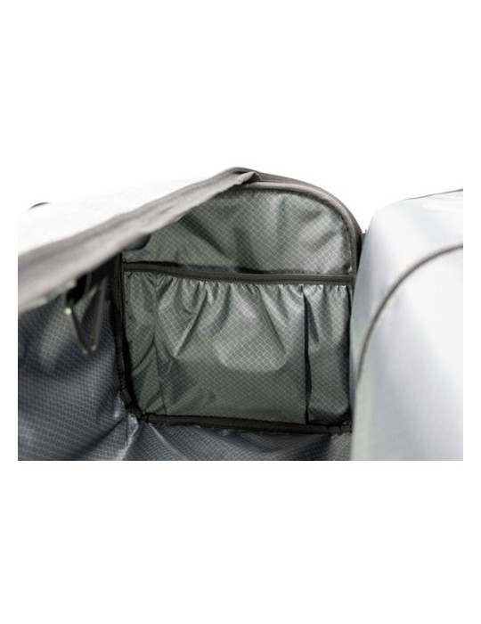 Sac de voyage publicitaire personnalisé Voyager Brandcharger Matières : polyester Couleurs : gris impression logo haute qualité