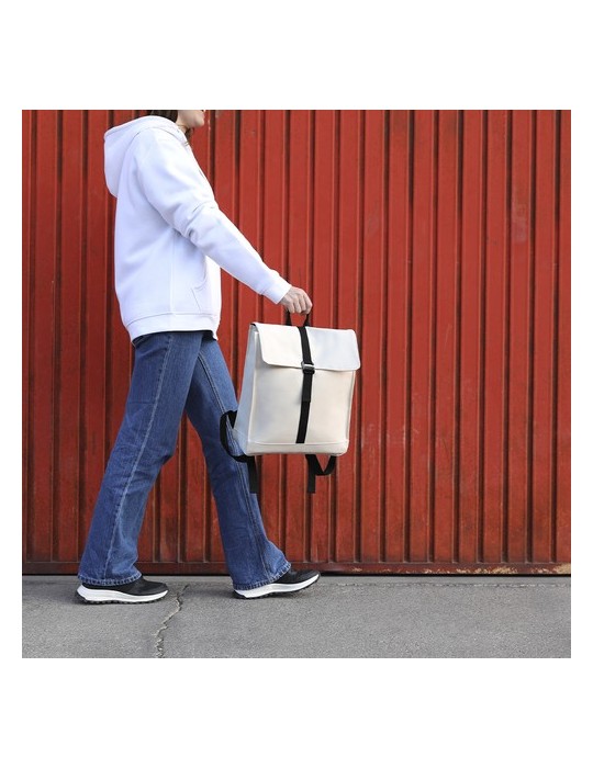 Sac à Dos Publicitaire Personnalisé Teylok Matières : PU Couleurs : bleu marine livraison express 24h 48h