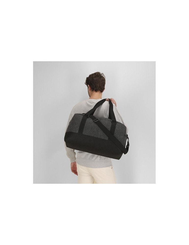 Sac publicitaire personnalisé Yusof Matières : PET recyclé Couleurs : gris marquage laser ultra précis