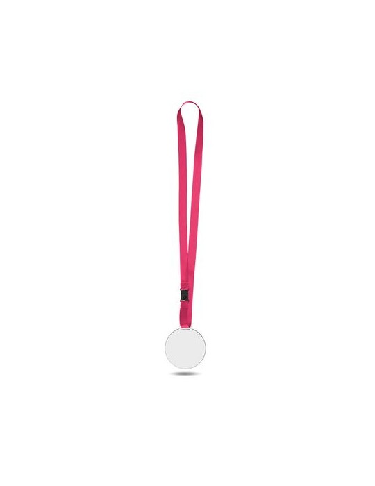 Médaille publicitaire en PMMA épaisseur 3 mm, dimensions entre 30 et 80 cm², avec cordon satin objet promo petit budget